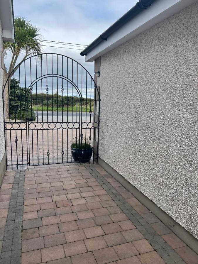 Smythe Cottage Kirkistown 外观 照片